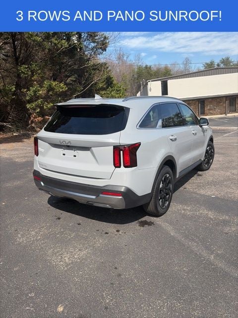 2025 Kia Sorento S