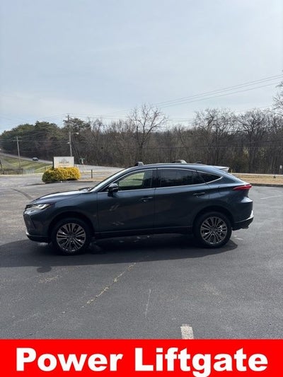 2022 Toyota Venza Base