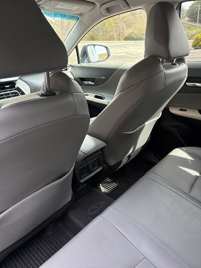 2022 Toyota Venza Base