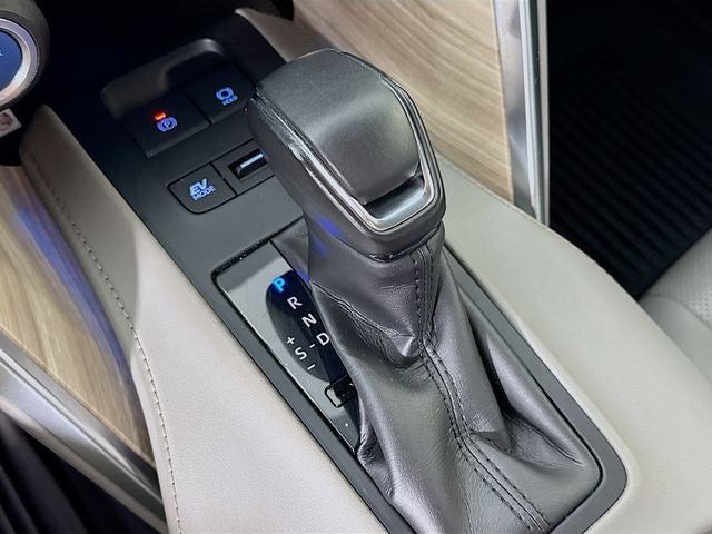 2022 Toyota Venza Base