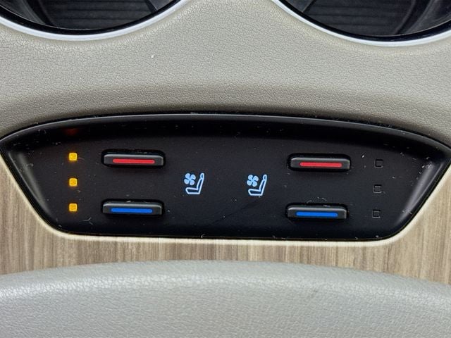 2022 Toyota Venza Base