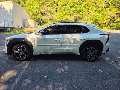 2024 Toyota bZ4X Limited