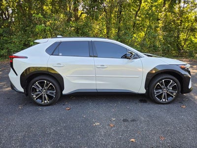 2024 Toyota bZ4X Limited