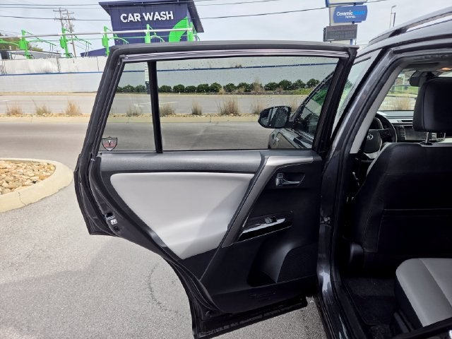 2017 Toyota RAV4 Hybrid Limited