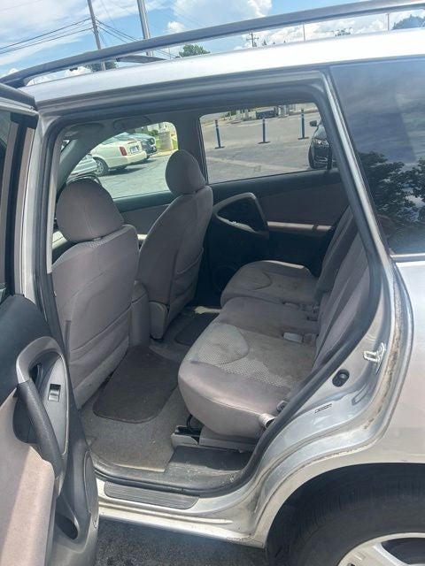 2006 Toyota RAV4 Base