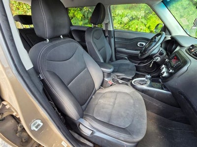 2014 Kia Soul Base