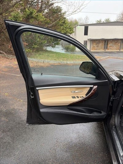 2017 BMW 3 Series 330i