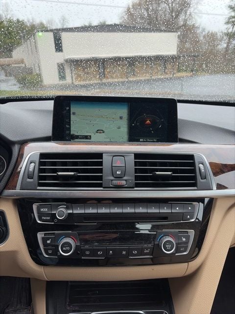 2017 BMW 3 Series 330i