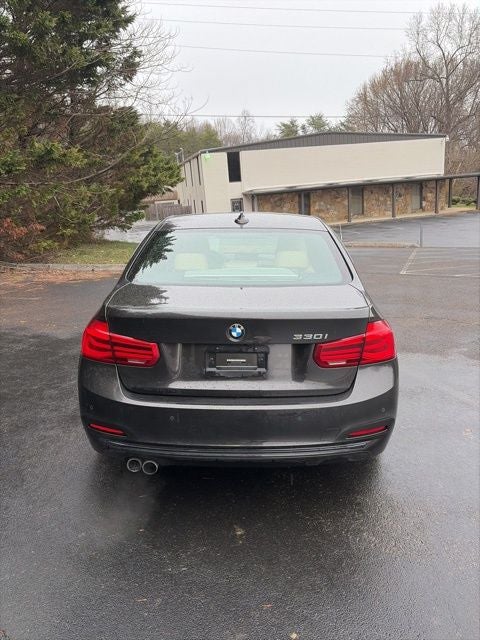 2017 BMW 3 Series 330i
