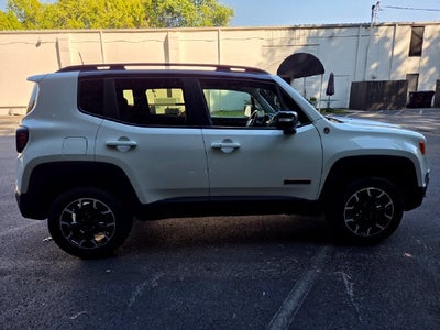 2023 Jeep Renegade Trailhawk