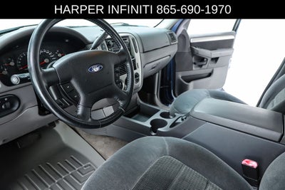2003 Ford Explorer XLT