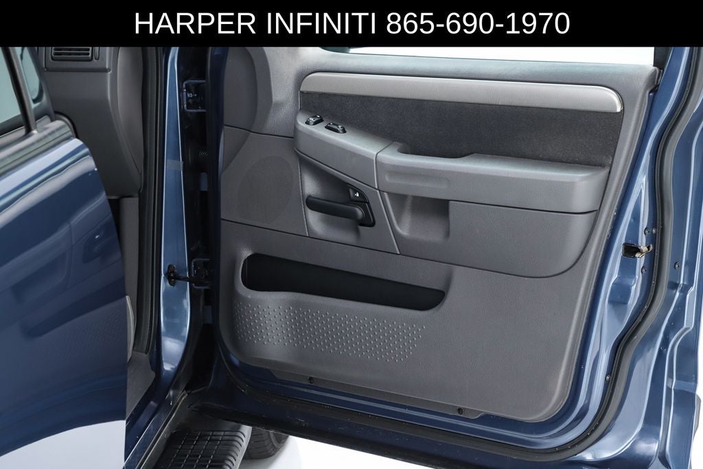 2003 Ford Explorer XLT