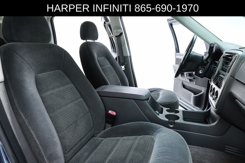 2003 Ford Explorer XLT