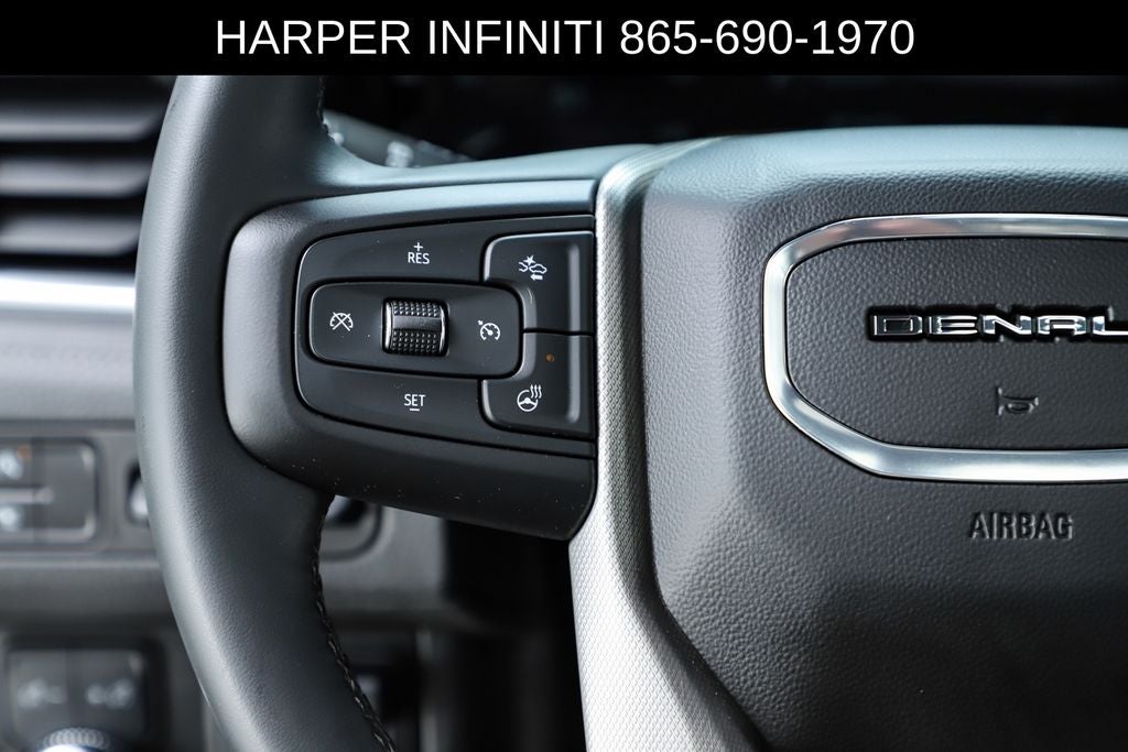 2023 GMC Yukon XL Denali