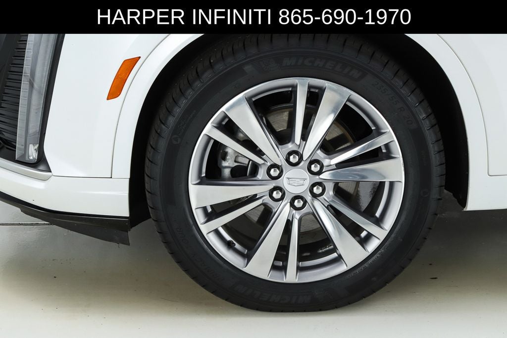 2023 Cadillac XT6 Premium Luxury