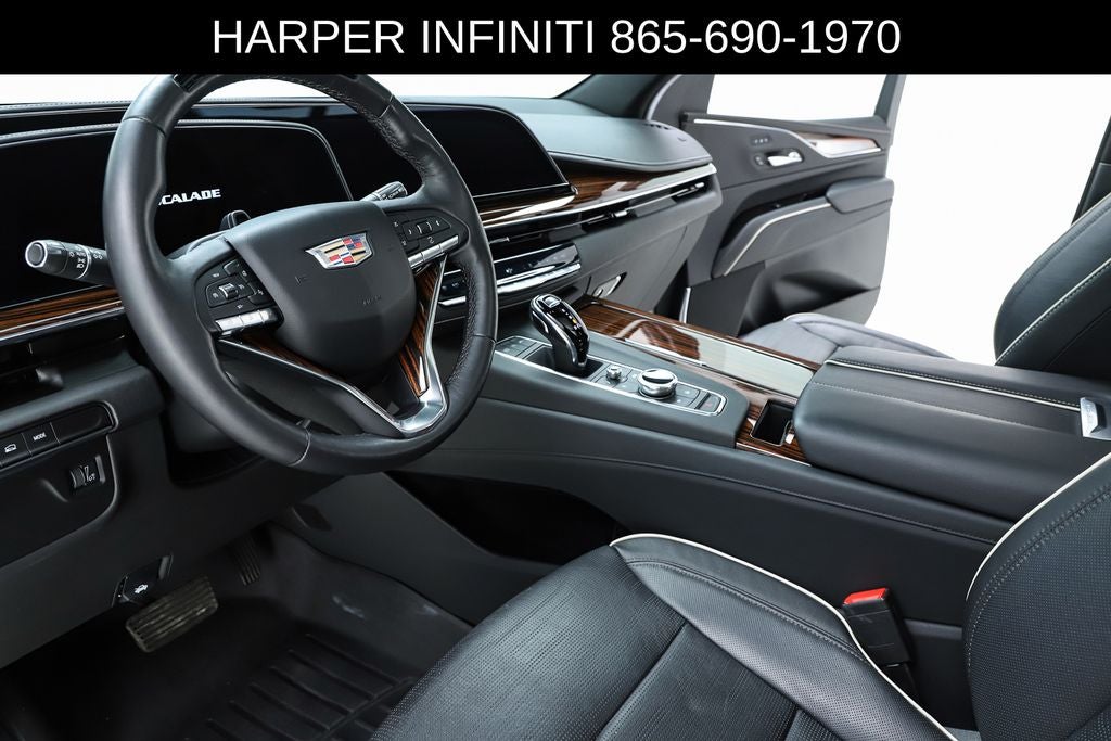 2022 Cadillac Escalade Premium Luxury