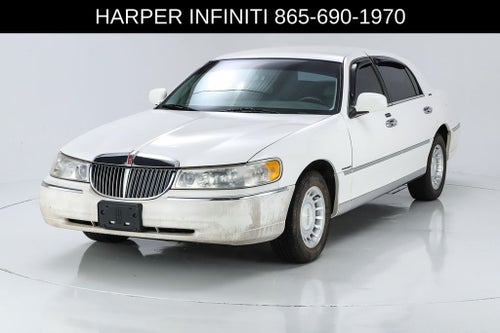 2000 Lincoln Town Car Executive