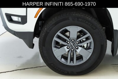 2025 Nissan Frontier SV