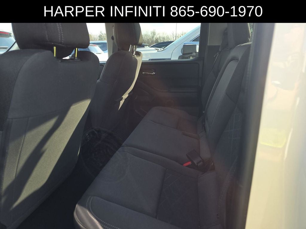 2025 Nissan Frontier SV