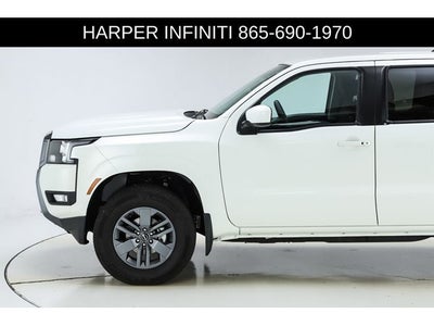 2025 Nissan Frontier SV