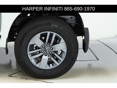 2025 Nissan Frontier SV