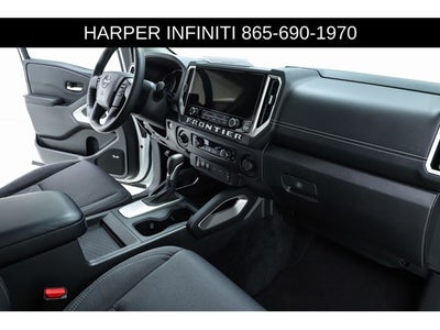 2025 Nissan Frontier SV