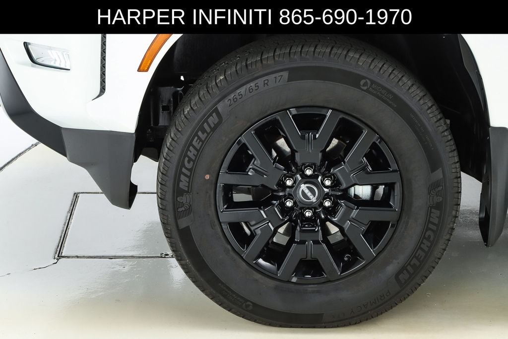 2023 Nissan Frontier SV