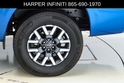 2025 Nissan Frontier SL