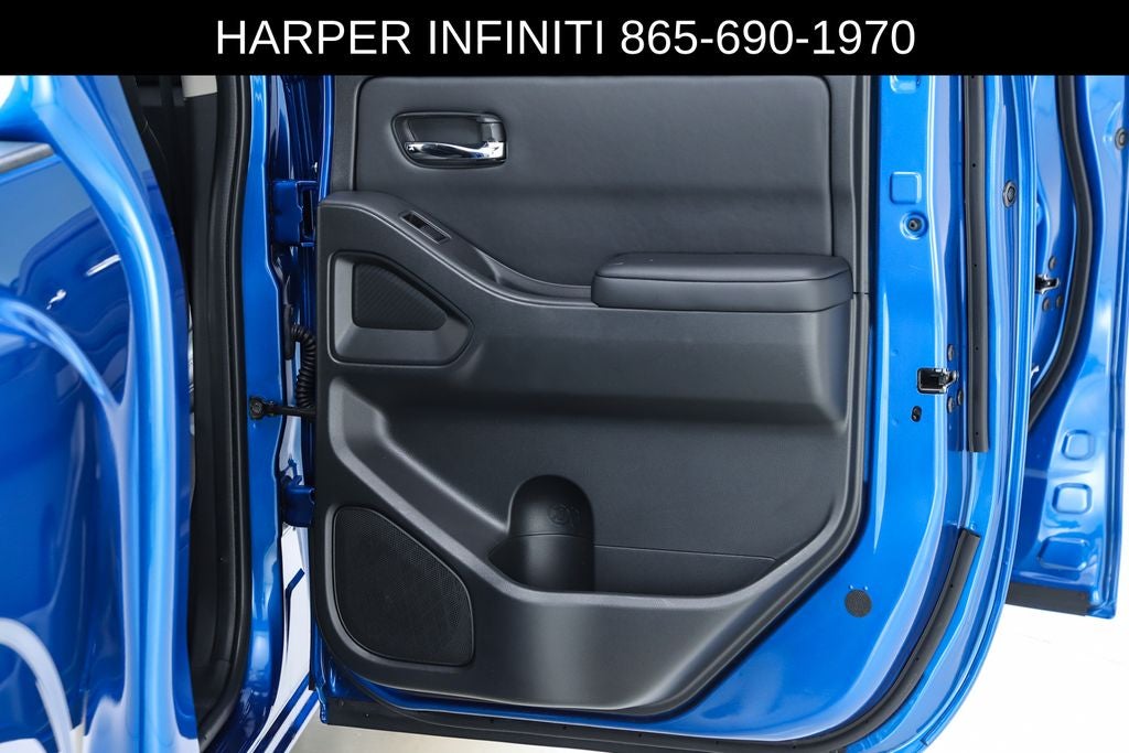 2025 Nissan Frontier SL