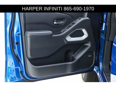 2025 Nissan Frontier SL