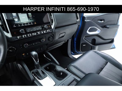 2025 Nissan Frontier SL