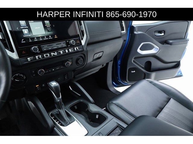 2025 Nissan Frontier SL