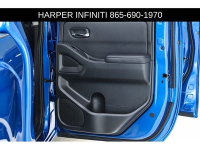 2025 Nissan Frontier SL