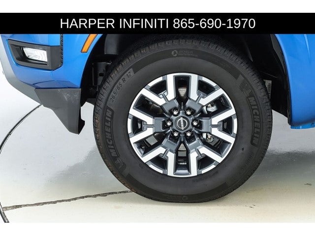 2025 Nissan Frontier SL