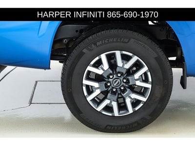 2025 Nissan Frontier SL