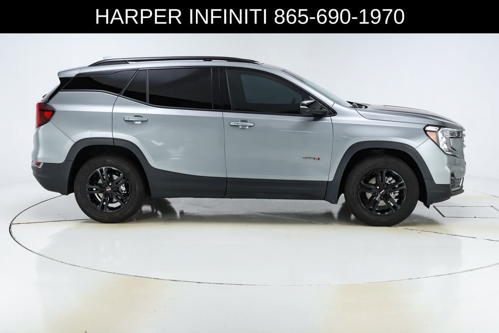 2023 GMC Terrain AT4