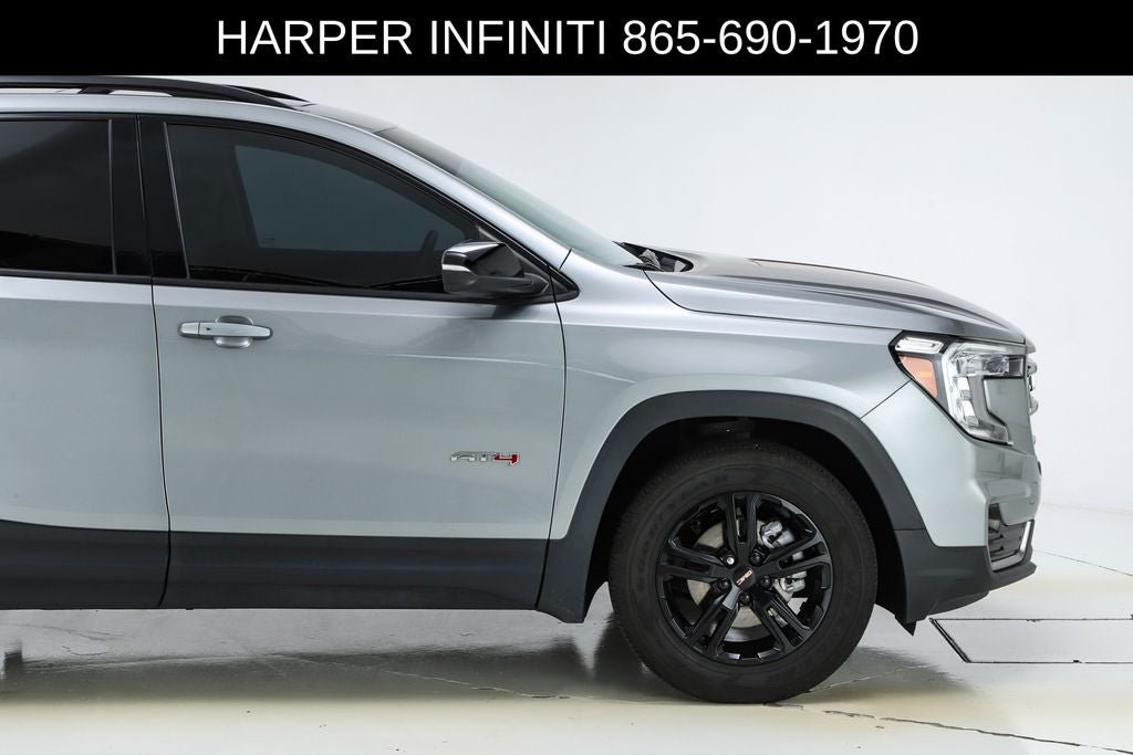2023 GMC Terrain AT4