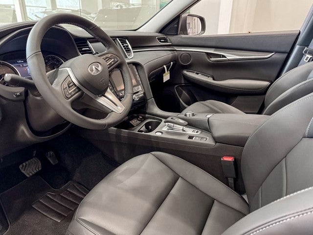 2025 INFINITI QX50 PURE