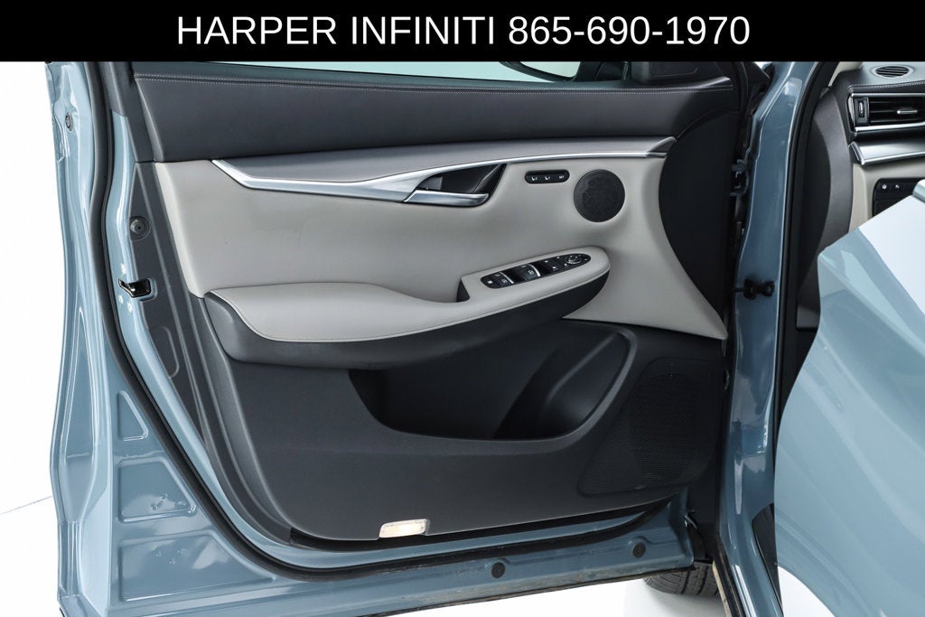 2023 INFINITI QX50 LUXE