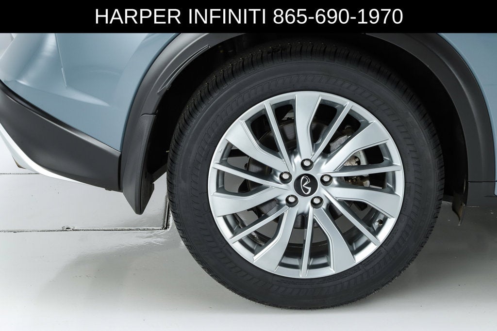 2023 INFINITI QX50 LUXE