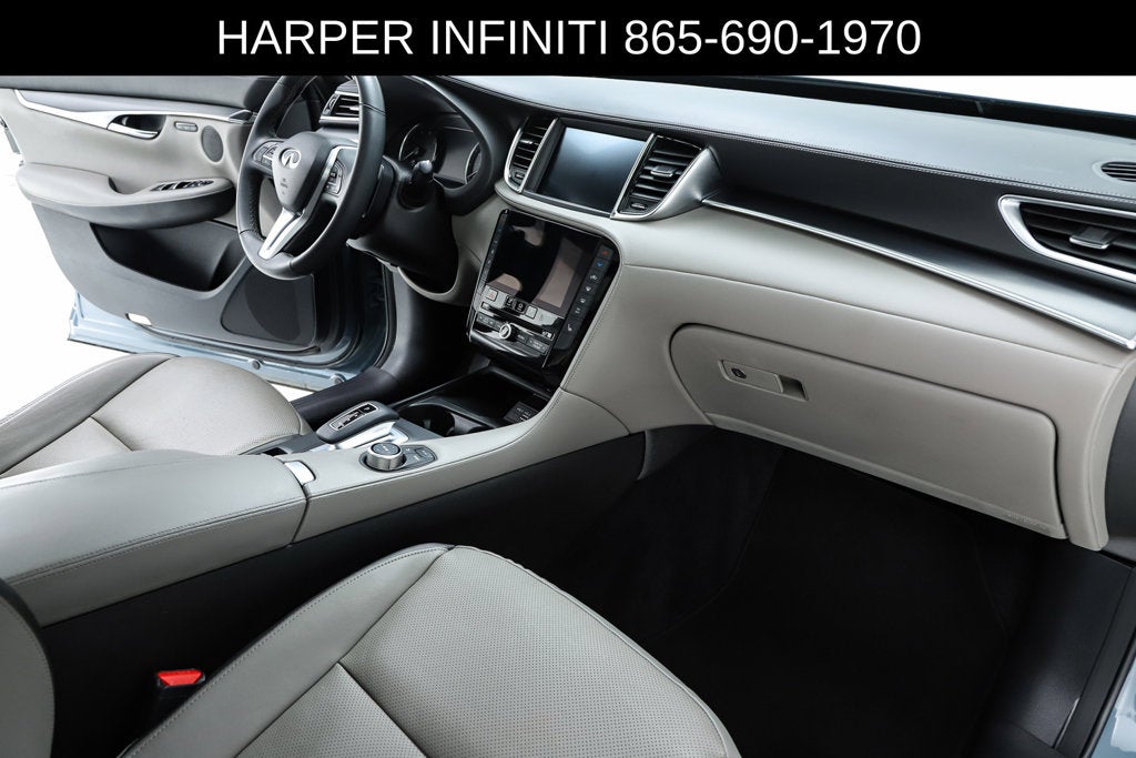 2023 INFINITI QX50 LUXE