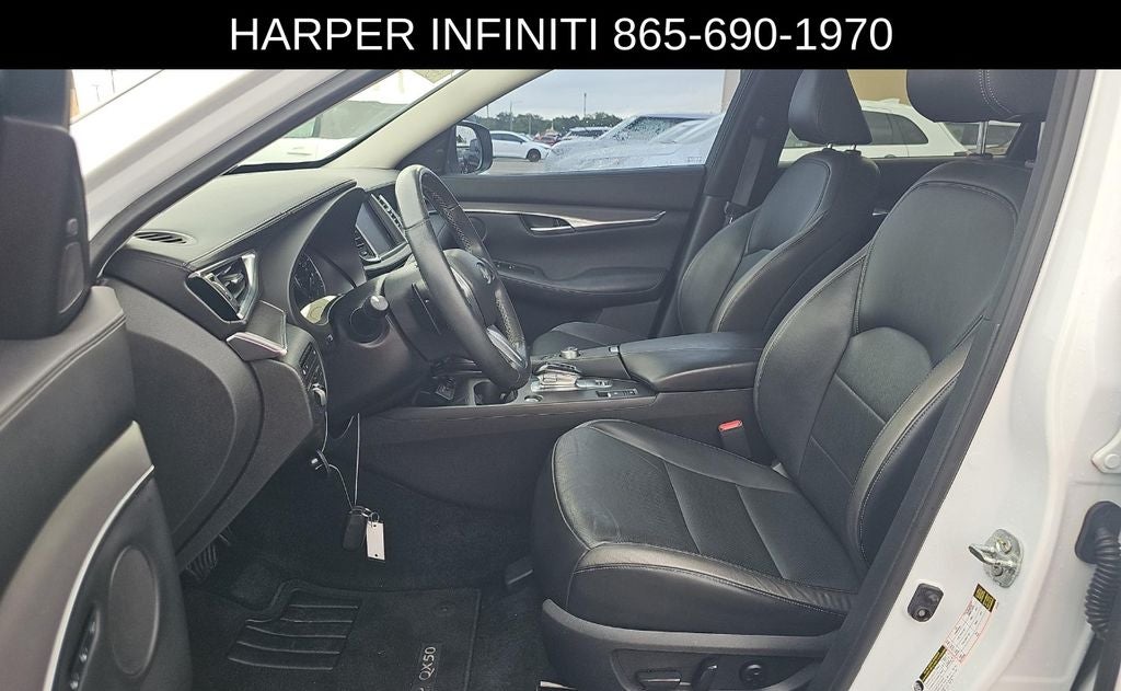 2023 INFINITI QX50 LUXE