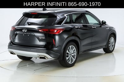 2023 INFINITI QX50 LUXE
