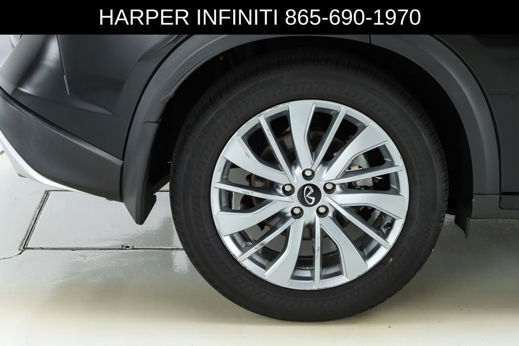 2023 INFINITI QX50 LUXE