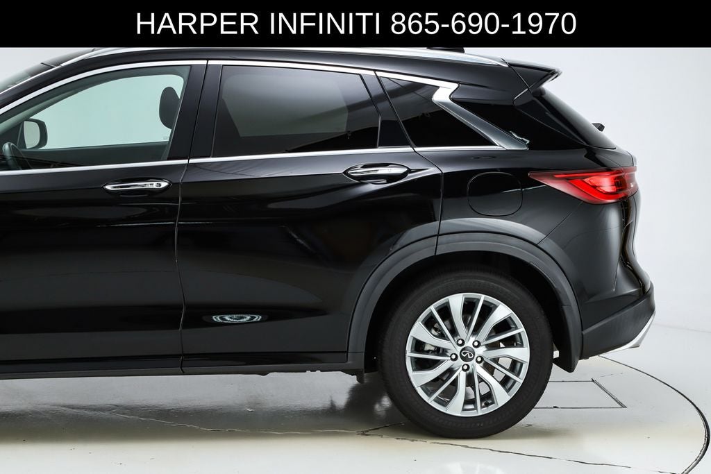 2023 INFINITI QX50 LUXE