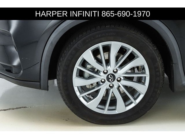 2023 INFINITI QX50 LUXE