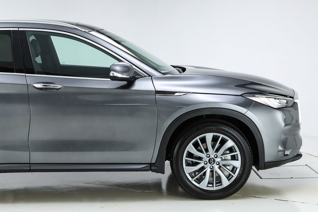 2025 INFINITI QX50 LUXE