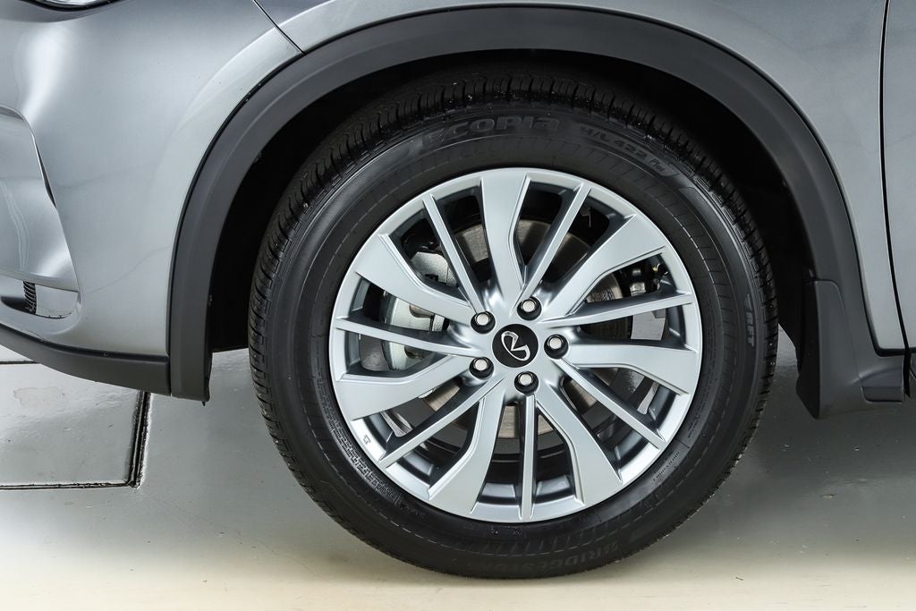 2025 INFINITI QX50 LUXE