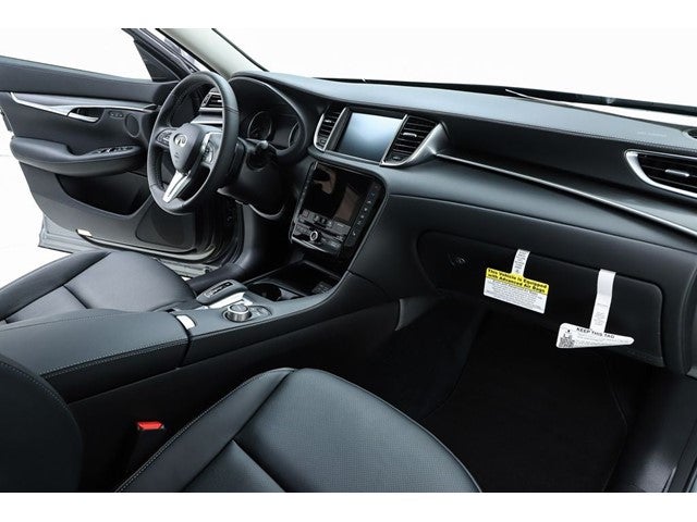 2025 INFINITI QX50 LUXE