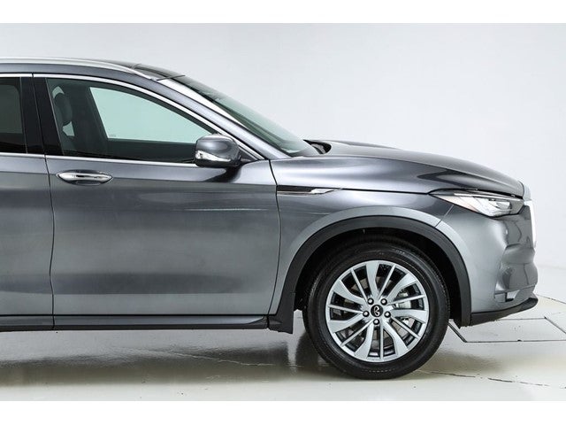 2025 INFINITI QX50 LUXE